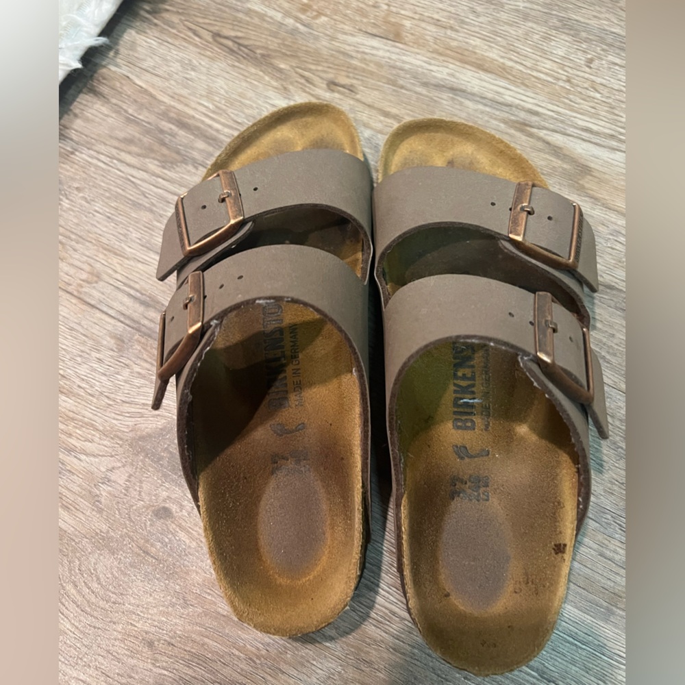 Mocha Arizona Birkenstock size 37